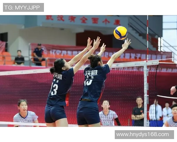 成都排球队在全国排球比赛经验排行榜中荣获第三名的辉煌成就